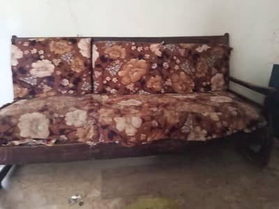 urgent sale 5 seater sofa set