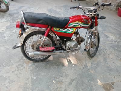 CD 70 bike Urgent sale