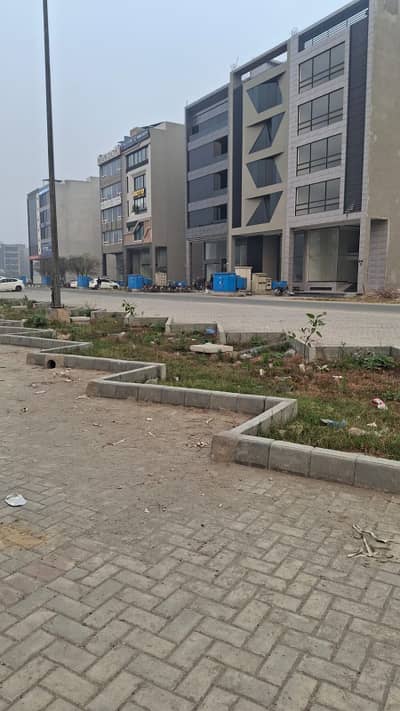 DHA Phase 8 Broadway Commercial 8 Marla Brand New Plaza For Sale With High Rental Income