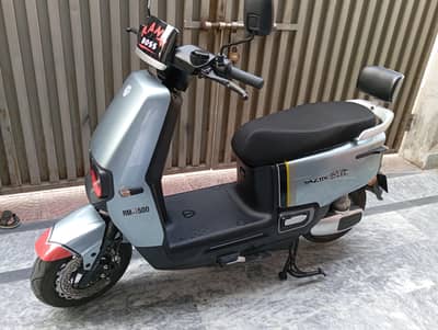 Scooter, Scooty, Hi-Speed, Tail-G, Electric RM-I500
