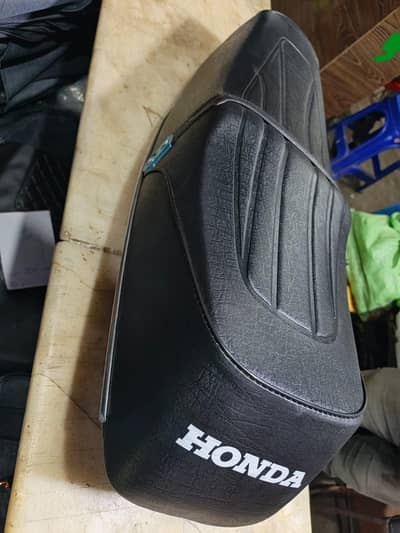 Honda 70 seat