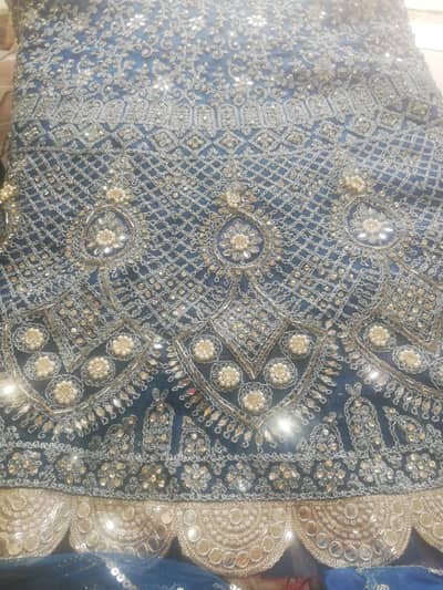 Maxi urgent for sale