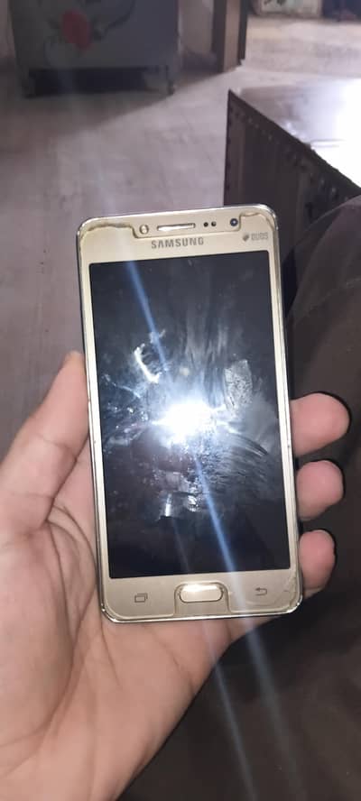 samsung galxy grand. priem