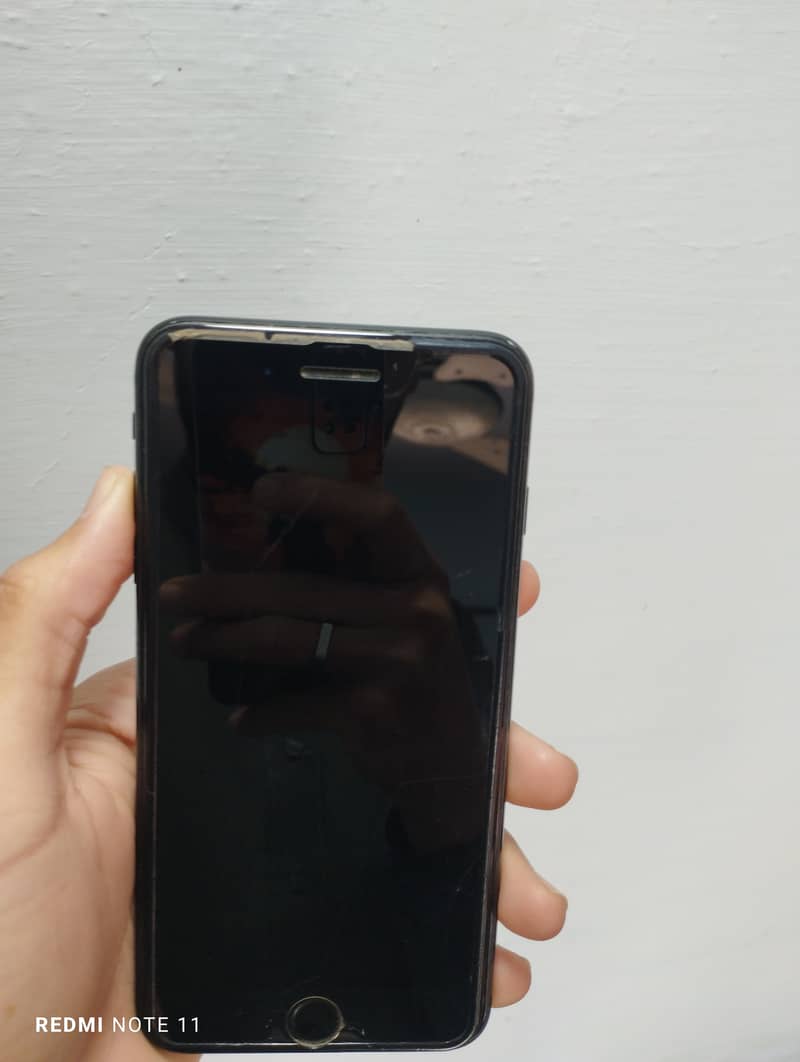 Apple iPhone 7 Plus 2