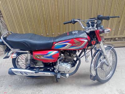 Honda 125For Sala Good condition no work requirement