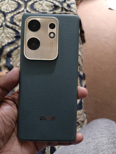 Infinix zero 30