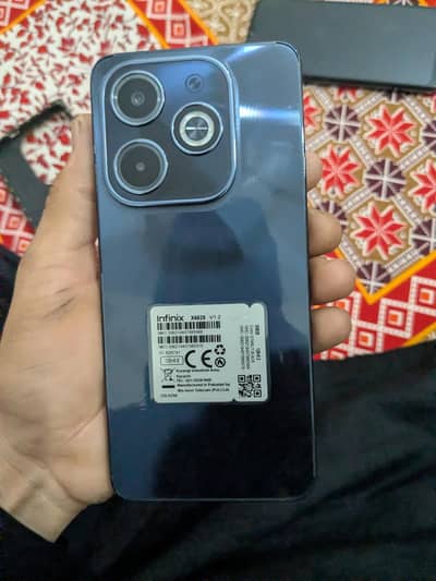 Infinix hot 40i 8 ram 128 rom