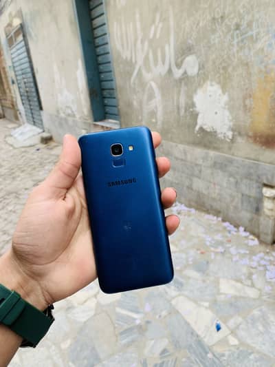 Samsung j6