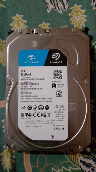 4 TB Seagate Skyhawk