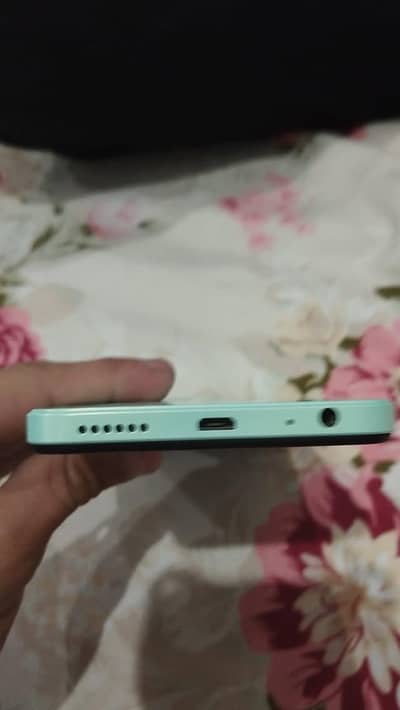 dual sim approved 5000 mAh battery nice camera no box no charger