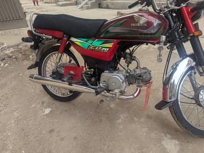Urgent Sale Honda 70 Red Condition 9/10  home city use tyar margad new