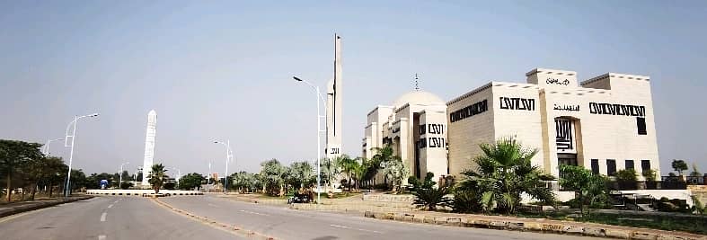 10 Marla Plot For Sale