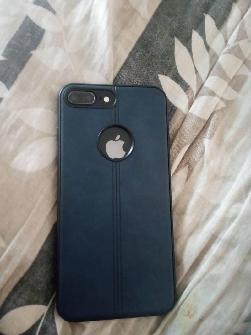 iPhone 8 Pius 0