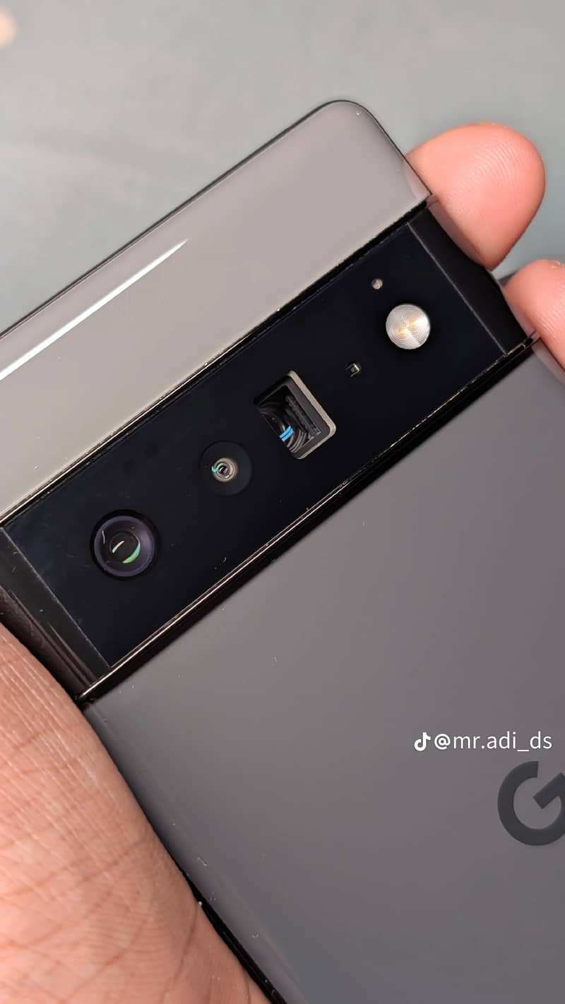 Google Pixel 6 Pro 2