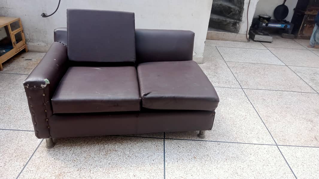 leather sofa 2