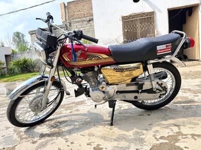 Honda CG 125 Gold edition