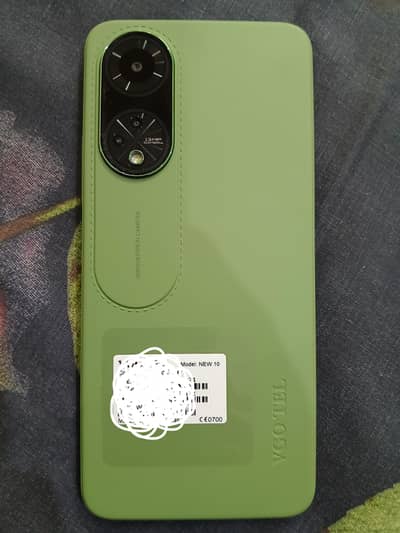 VGO Tel New 10 Green colour 10/10 condition  2/32 with box