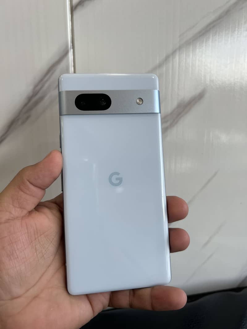 Google Pixel 7A 1
