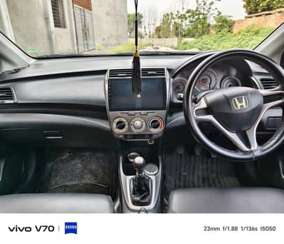 HONDA CITY 10/11 MODEL