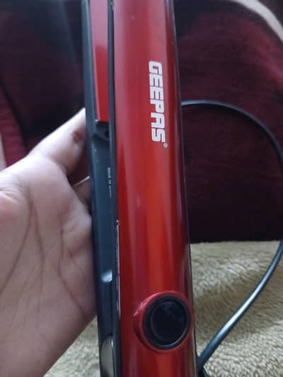 Dubai hair streightner