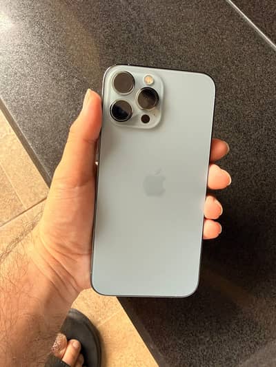 iPhone 13 Pro Max - 128 GB with Box