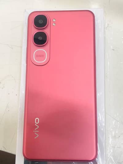 y21d. 6+128 box open