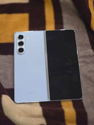 Samsung Mobile Z Fold 5