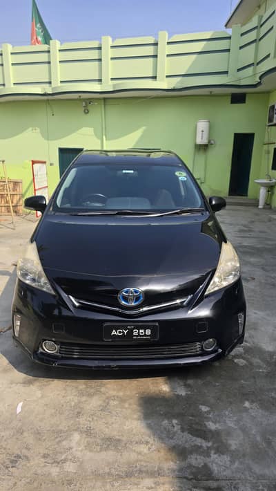 Toyota Prius Alpha 2013 Model 2017 import