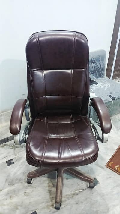Executive chair for Office