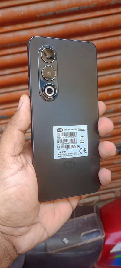 itel S25  6/128.
