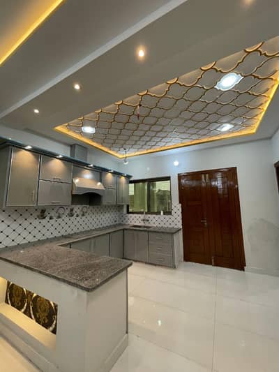 15 MARLA INDEPANDENT LOWER PORTION HOUSE AVAIALABLE FOR RENT IN MUHAMMADIA COLONI BAHAWALPUR