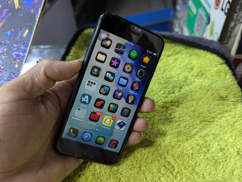 iPhone SE 3rd generation 2