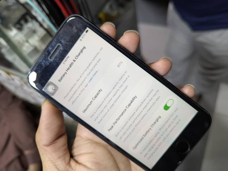 iPhone SE 3rd generation 9