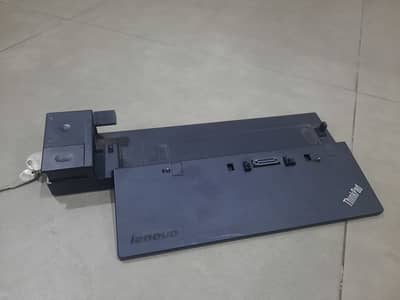 Lenovo ThinkPad Ultra Dock 40A2 Workstation