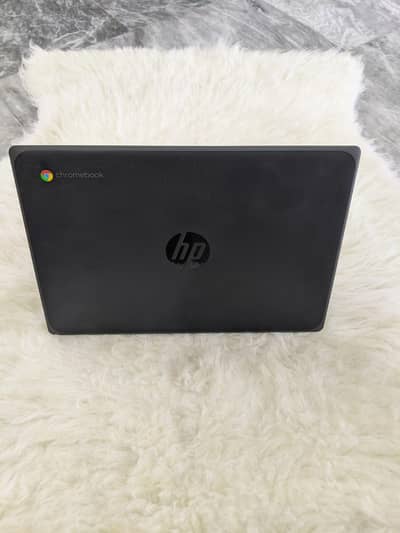 HP Chromebook – 4GB RAM / 32GB Storage – Excellent Condition
