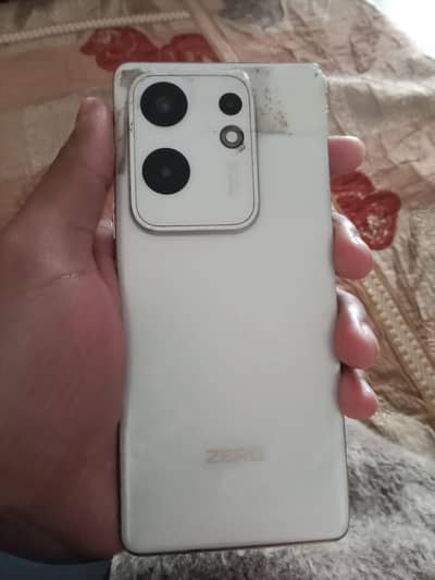 Infinix zero 30