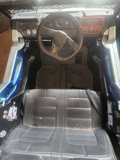 electric charging jeep car