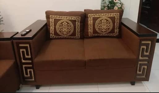 6 Seater Sofa Set for Sale | Good Condition See Pictures | Good Sofa