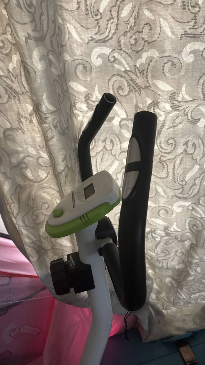 Exercise Cycling Machine 1