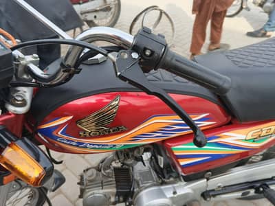 Honda CD70 for urgent sale