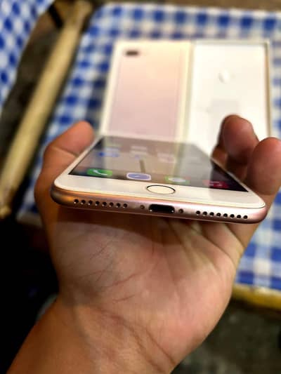 Iphone 7puls 128 GB my WhatsApp number 0370-36-59-905