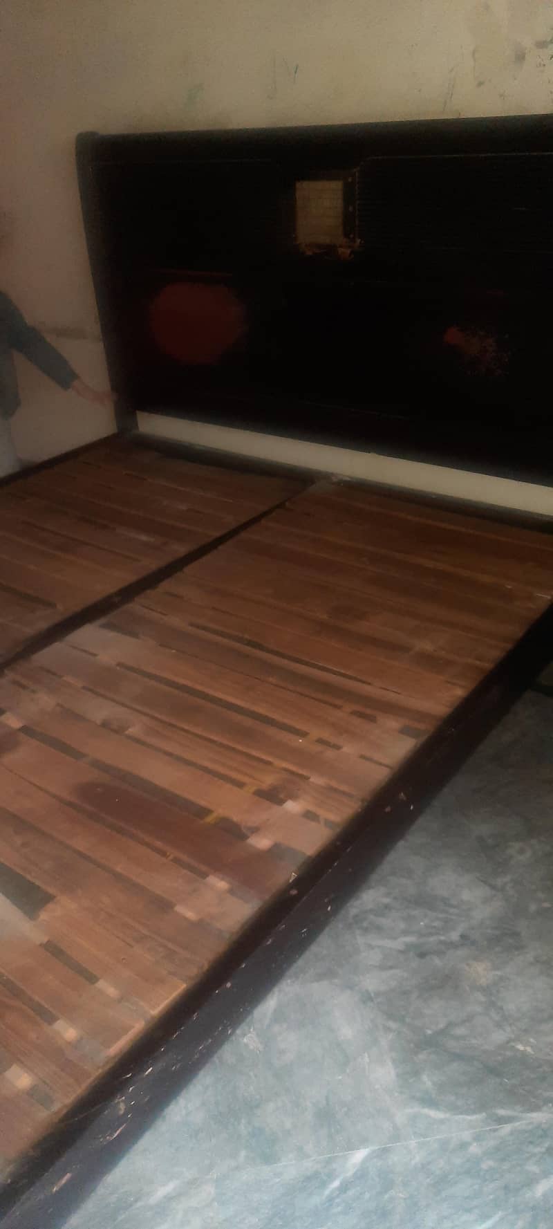 Solid Wooden +MDF bed set 7