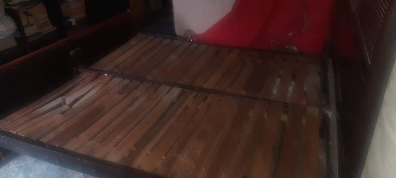 Solid Wooden +MDF bed set 16