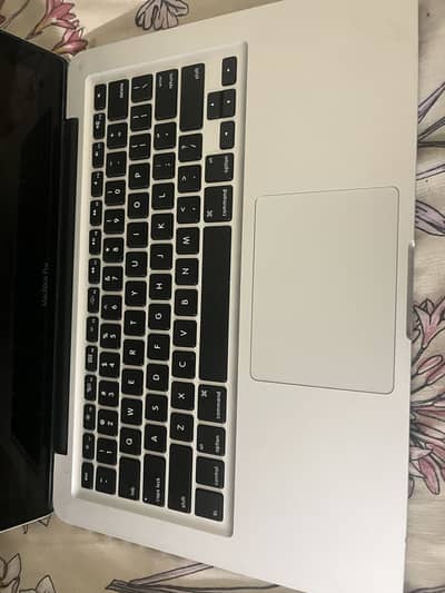 Mac book pro 2015 model condition 9/10