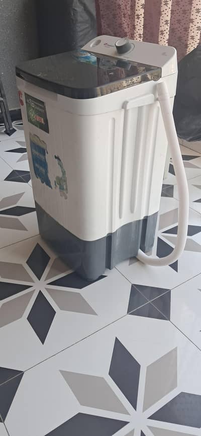 Dawlance Spinner DS6000