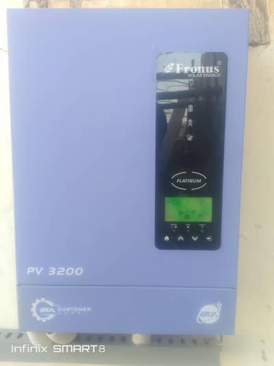 Fronus PV 3200 hybrid