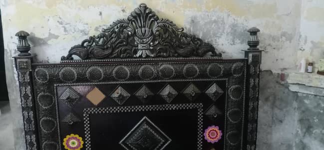 double bed with matress