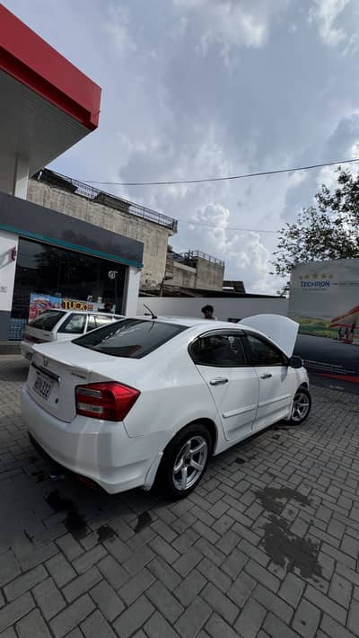 Honda City 2021 (Manual) - Immaculate Condition