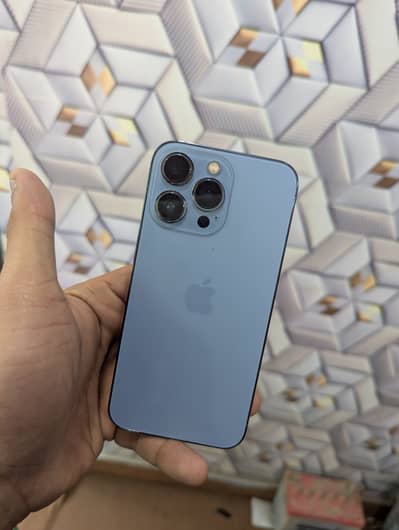 Apple iPhone 13 Pro Factory Unlocked