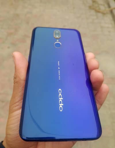 oppo f 11 4 64gb urgent sale